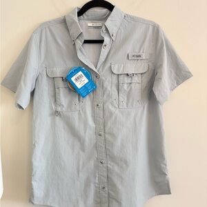 Columbia Casual Light Gray Button-Down Shirt